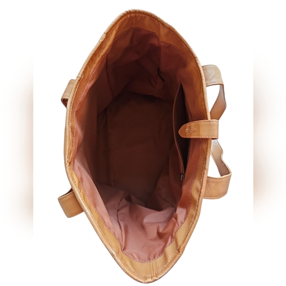 Clava American • Leather Tote - Picture 5 of 15